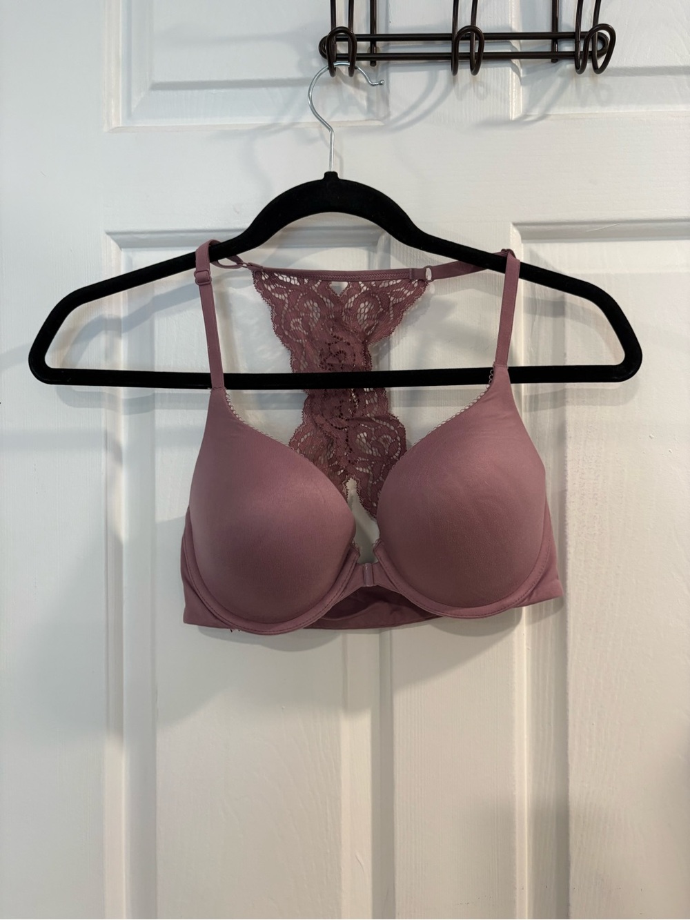 Victoria's Secret Body by Victoria Perfect shape Mauve Lace Racerback Bra